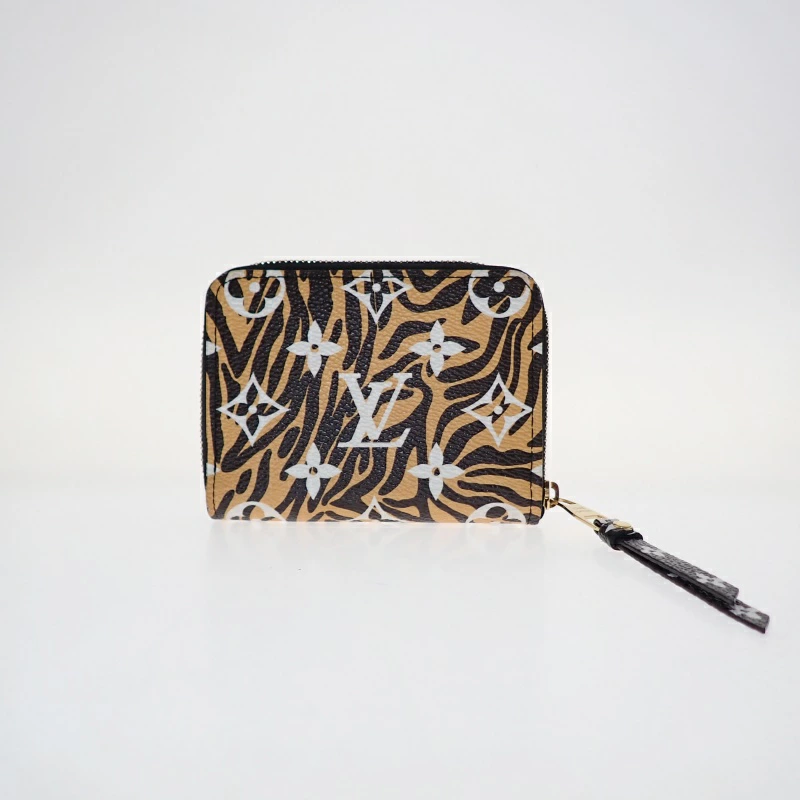 Louis Vuitton モノグラム　ジャングル　パース LOUIS VUITTON 「モノグラムジャングル ジッピーコインパース M67878