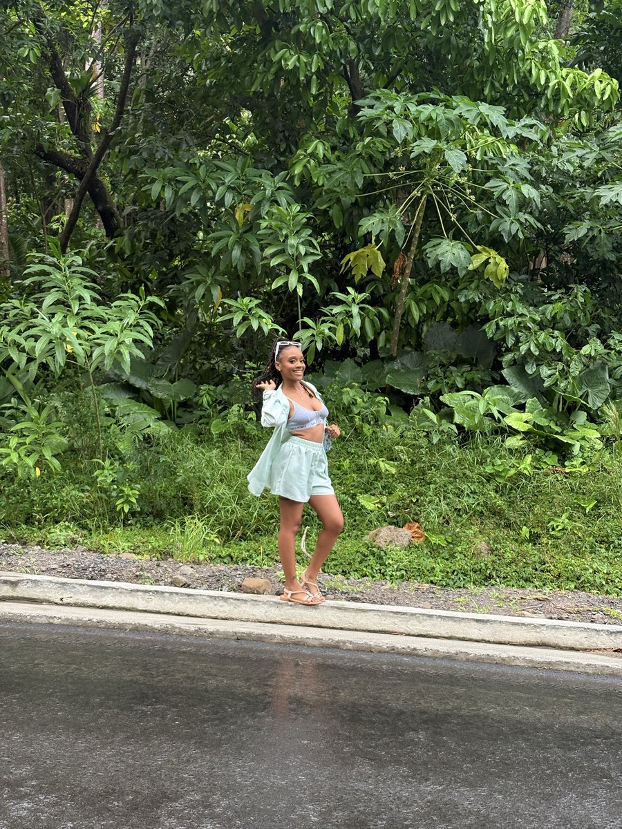 Kari_bbean's tweet photo. Caribbean delight 😩🫶🏽 https://t.co/SCgLvhyBkv