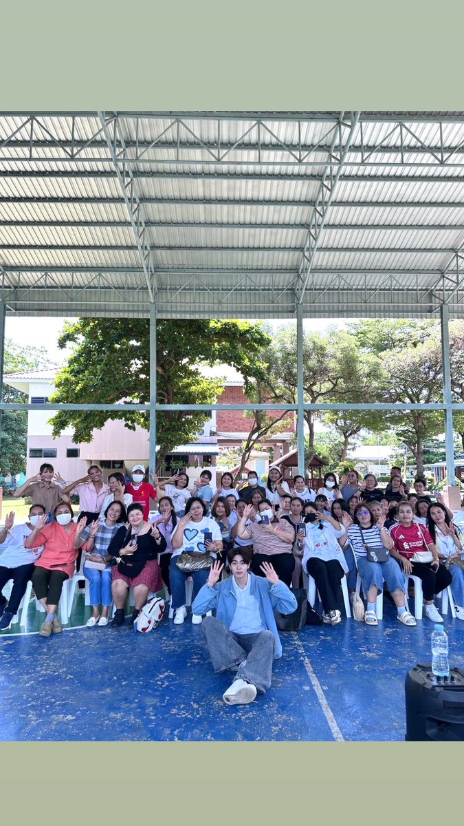 WKiatko39470's tweet photo. 5 ปี ต้นรักของศรัณญ์ อยู่ด้วยกันแบบนี้ไปนานๆเลยนะครับ ขอบคุณมิตรภาพดีๆที่ให้กันเสมอมา ขอบคุณที่รักกันนะคะ เจ้าของด้อมน่ารักที่สุดครับ Love ที่สุดครับ💖
#5YearsAsTonrak 
@mytonsrn 
#mytonsrn 
#ต้นรักของศรัณญ์ https://t.co/I1mIPhUv4G
