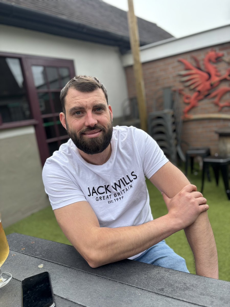 mikeygreen68's tweet photo. Sunday Afternoon Drink 🍺☀️😎with our #No1Son Mikey Green and our Grandson Hudson ☀️😎  @BirchgrovePub  #Birchgrove #Cardiff #LivingOurBestLife #MakingMemories  #GoodTimes #Blessed #Grateful #PreciousTimes #LovinLife #LivinLife #OneLife #LivinTheDream ❤️🙏 https://t.co/jU9vgHceKr