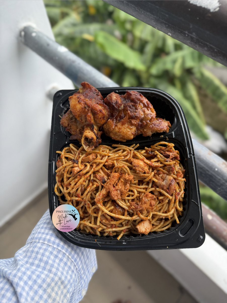 pee_rsp's tweet photo. It’s a cold morning in Portharcourt, preparing food shouldn’t be a problem 🙂‍↔️ You can lay in bed and have your meal delivered to your residence so you don’t miss out on the warmth your bed brings. 

We are just a click away https://t.co/t092Y91EmM