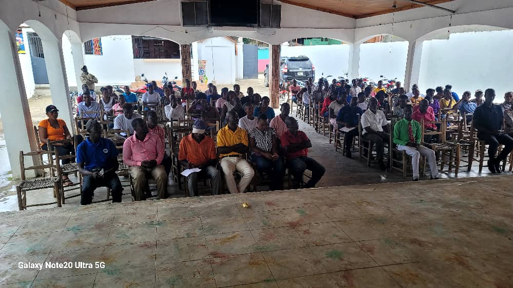CilienJean20902's tweet photo. #Depatman nò/ #politik : Ayè dimanch 7 Jen 2026 la , sipòtè Senatè Franck Delmas nan depatman nò a reyalize yon rasanbleman tèt chaje nan komin plezans toujou nan Kad pwojè sektè Edikatif nò a genyen pou mennen Me Franck Delmas nan eleksyon pou senatè nò, nan pwochen eleksyon yo https://t.co/qaKgqJpsPp