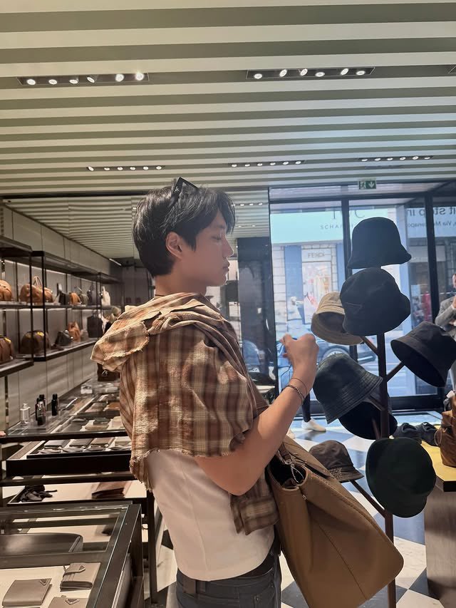 yeppivgtig's tweet photo. Missing this zkdlin era https://t.co/CSCvajUgjZ