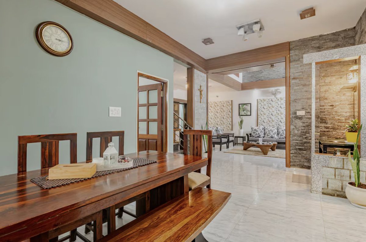 ArnavvSharmaa's tweet photo. Final call for CULTURE. 

Villa right next to the most sophisticated mall in Bangalore. 

$210/Rs. 20,000 for a month. Housing+food+credits(open ai/anthropic/perplexity).

Still got 2 slots left to finalize.
(not open, but reconsidering. reach out if you believe you could be better than the 300+ that have applied so far).

15th June onwards.