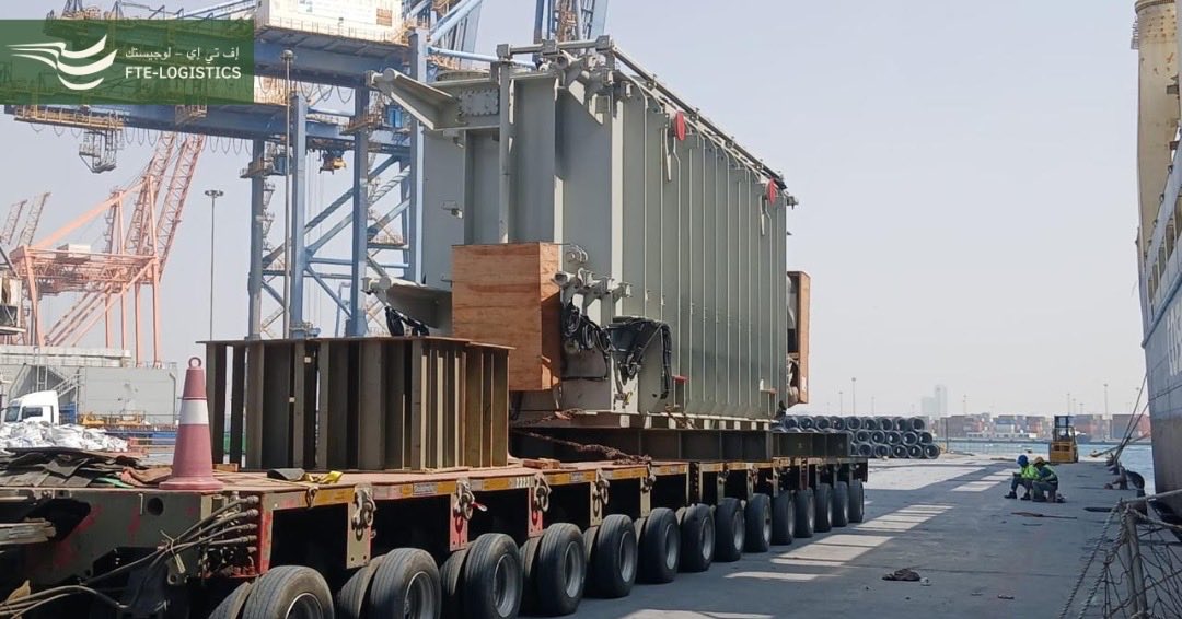 FTE_logistics's tweet photo. Behind every project that powers cities, fuels industries, and drives progress, there is a carefully executed logistics operation making it possible.

Transporting critical equipment requires more than moving cargo—it demands careful planning, seamless coordination, and precise execution. For this transformer transportation project, FTE Logistics managed the operation with a strong focus on safety, efficiency, and reliability, ensuring the cargo was handled with the utmost care and precision.

خلف كل مشروع يضيء المدن ويُشغّل الصناعات ويدعم التنمية، تقف عمليات لوجستية دقيقة تجعل ذلك ممكنًا.

يتطلب نقل المعدات الحيوية أكثر من مجرد نقل الشحنة، فهو يحتاج إلى تخطيط دقيق وتنسيق متكامل وتنفيذ احترافي. وفي هذا المشروع، تولت اف تي اي لوجيستكس إدارة عملية نقل المحول مع التركيز على السلامة والكفاءة والموثوقية، لضمان التعامل مع الشحنة بأعلى درجات العناية والدقة.

#ftelogistics #ProjectLogistics #HeavyTransport #TransformerTransport