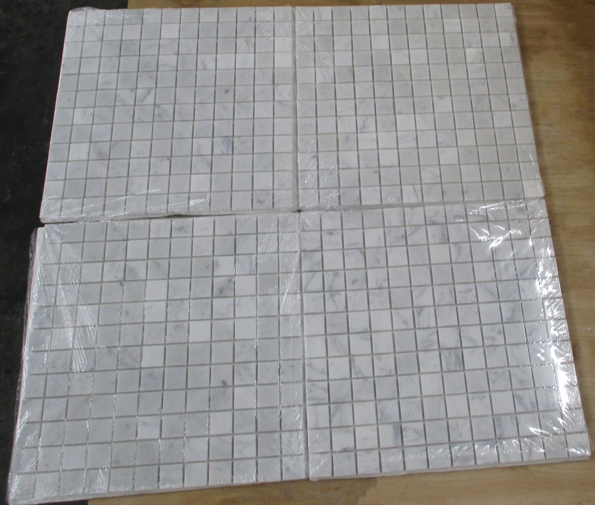 StoneCenterOL's tweet photo. SKU: C24XP, Carrara White Marble 1x1 Square Mosaic Tile
Achieve pure "Minimalist Luxury" with this polished square marble mosaic! 🏛️ Perfect for a textured bathroom wall, sleek floor, or kitchen backsplash. Instant modern elegance. ✨

🔗 https://t.co/P6hPvGiIH9
#marbletile https://t.co/5ofTr1IN9N