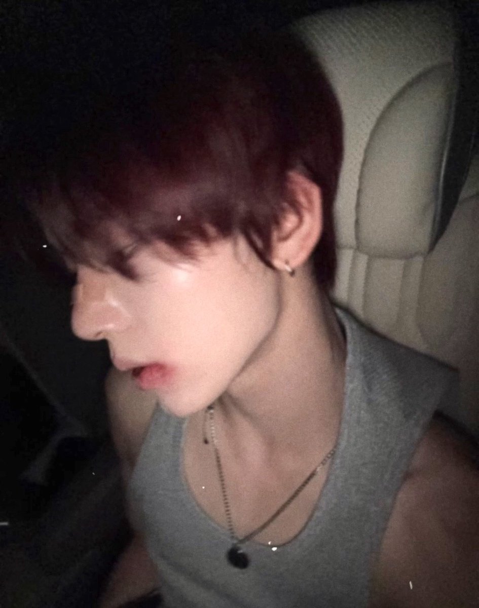 yujinweichen's tweet photo. gw beneran tobat ✌🏻😂✌🏻😂✌🏻 https://t.co/cfjBPxA06i