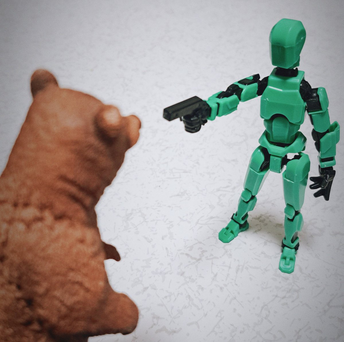 Kumano710's tweet photo. Seriaの例の戦闘フィギュア、噂通りのクオリティの高さだ… https://t.co/mkteDKjF7V