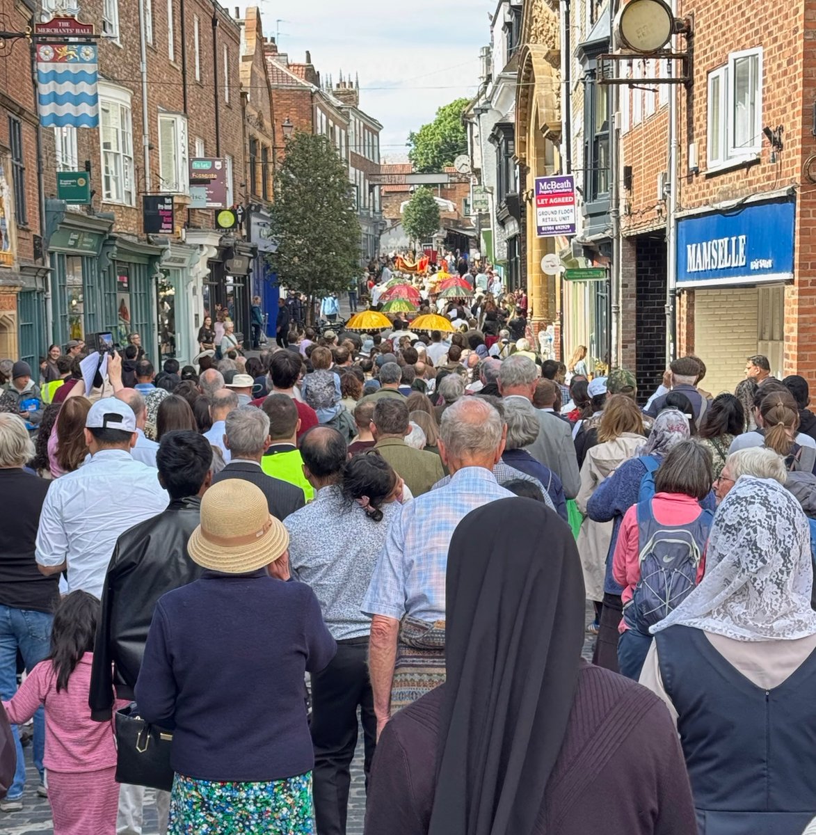 YorkOratory's tweet photo. St George’s was pro-Cathedral of the Diocese of Beverley from 1850-64, and then St Wilfrid’s from 1864-78. How appropriate that Bishop Marcus should walk between the two in York’s Corpus Christi Procession yesterday. https://t.co/MA6Dp7rNI5