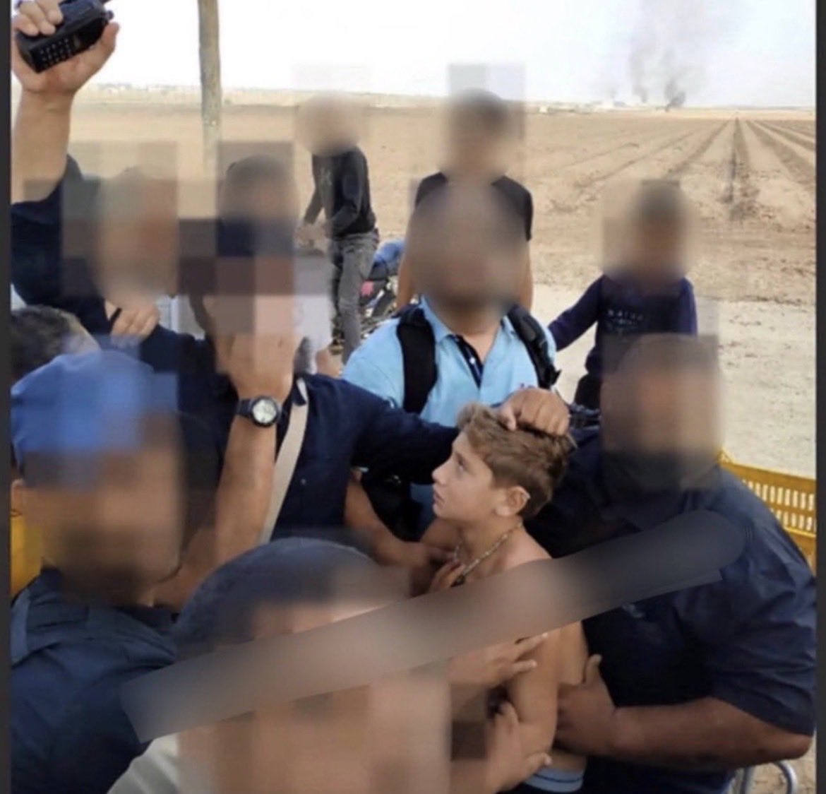 avifriedmann's tweet photo. @caitoz Israel ignoring regional war: https://t.co/R8VHyLCx9C