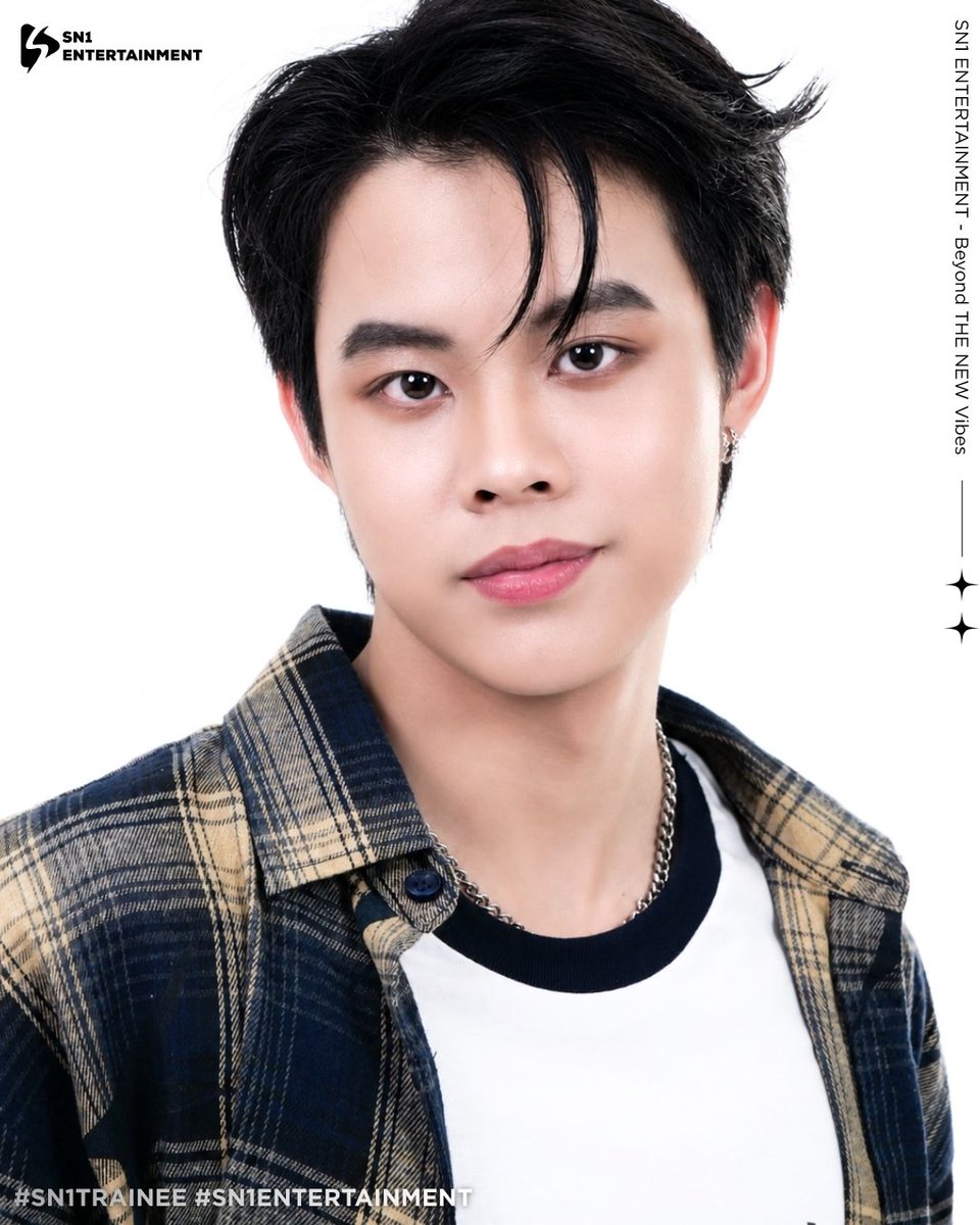 sn1_ent's tweet photo. SN1 TRAINEE 🌟🕺🏻 UPDATE 2026

✨ PEEM ✨
Teetisanat Meemitreechit 

🩷 IG : peem_tisanat
🖤 TikTok: peem_tisanat

#SN1_ent #SN1_Trainee
#SN1entertainment https://t.co/f9nyzgv7FP