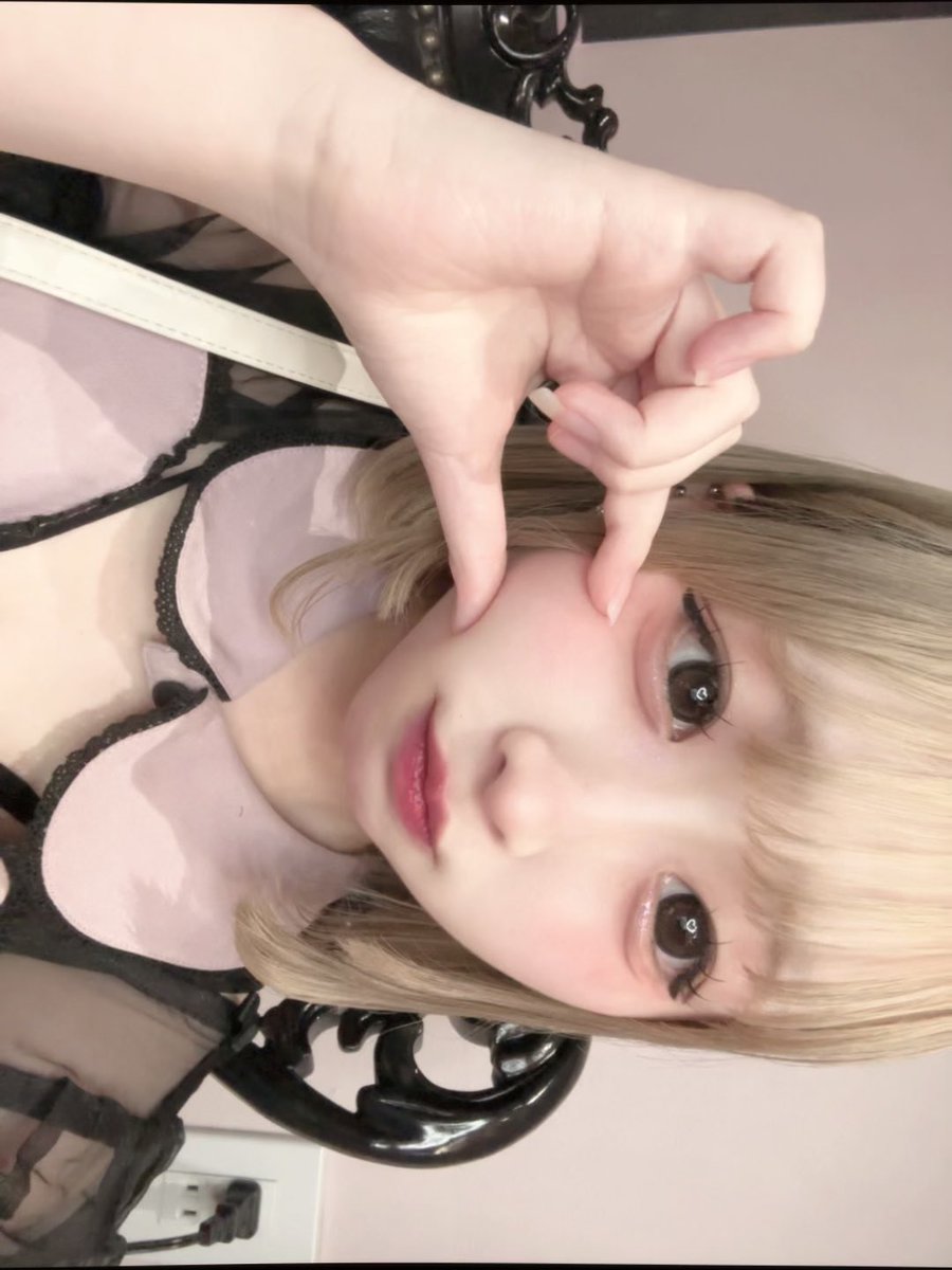 noa__doll09's tweet photo. ろぐ！い！ん！ https://t.co/3RBv1saGmd