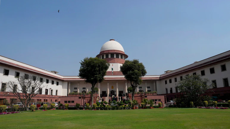 ndtv's tweet photo. Pre-Marital Physical Relationship Not A Mark On Character: Supreme Court https://t.co/LGuGc4sJqL https://t.co/8VQ80OlHe9