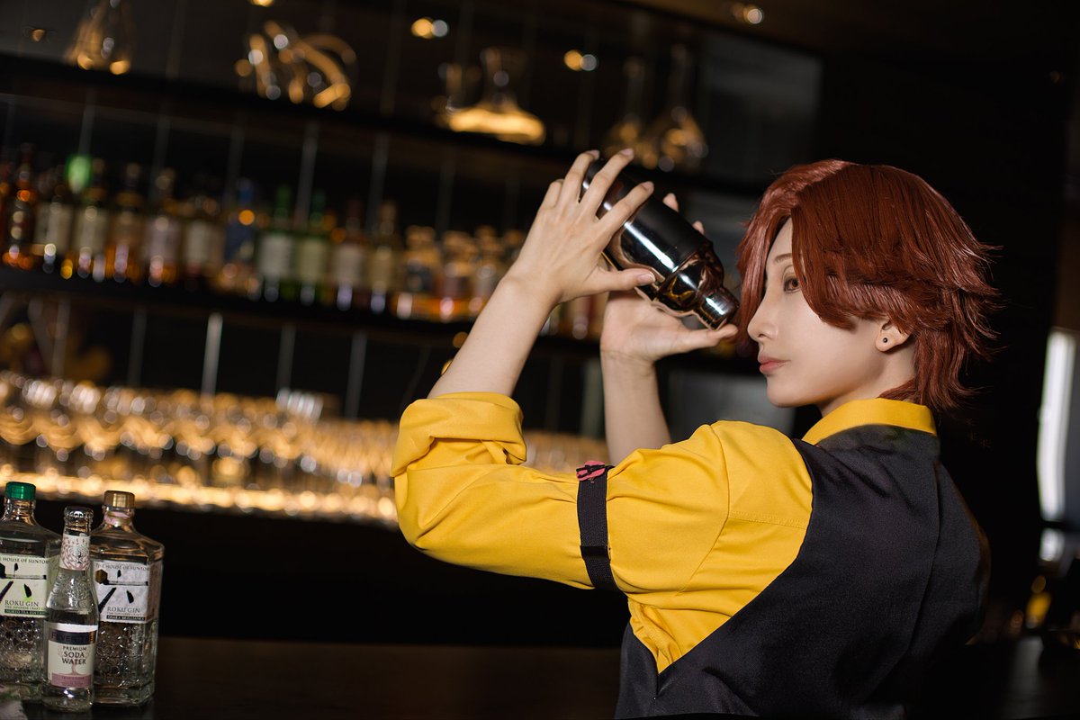 2yuta_gameCos's tweet photo. ©️®️cos⚠/🍸👹

ー 紳士なマスターが
        乾いた貴方の心を潤します。ー
 
カメラマンさん📸→@ecxetm 
 #ういかめらcos https://t.co/mUG0xvMjkh