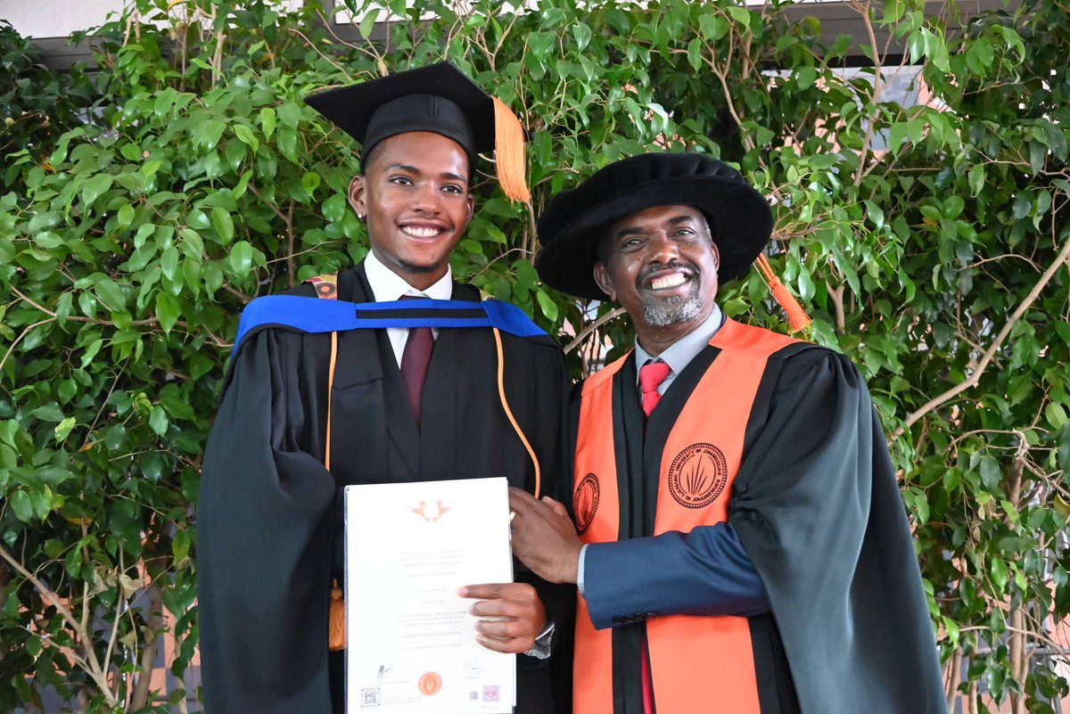GardeeGodrich's tweet photo. I had the honour to see them all graduate....Today, Sharmilla joined the rest with with a Diploma in Law.....LLB loading..... #WeMakeEducationFashionableInTheFamily. https://t.co/7ZWRdX4zBs
