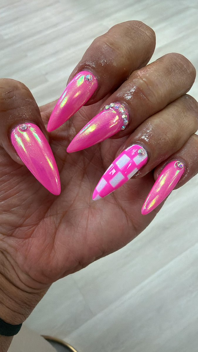1avadevine's tweet photo. You guys know I LOVE getting my nails done. So many designs yet so little time to get them all. Which set do you like more?

Blue Set
Pink Set
Rainbow Set

I love you guys 😘 https://t.co/HezguOoQDk
