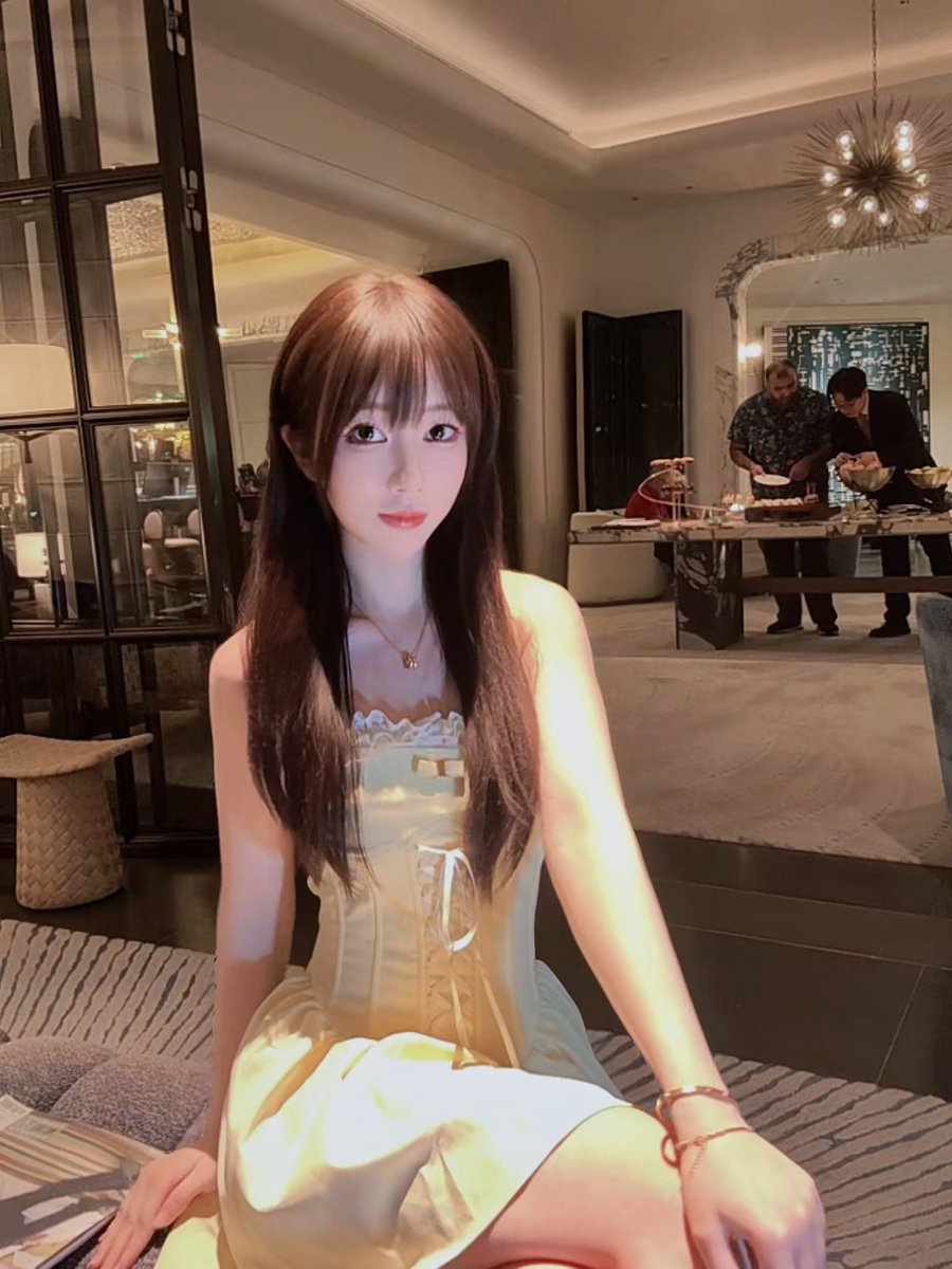 SOWIK15's tweet photo. 把工资和生活费贡出来  #女s #女神 #压榨 #报销奴 #ATM奴 #提款机 #榨金 #上贡 #贡猪 #黑心 #白给 #羞辱 #调教 #贱狗 https://t.co/gvCmByJwdU