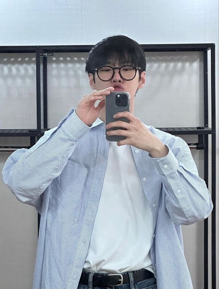 kimmldouii12's tweet photo. ไข่ต้มกับสีฟ้าา 🩵🩵 https://t.co/CDCyRPzIfx