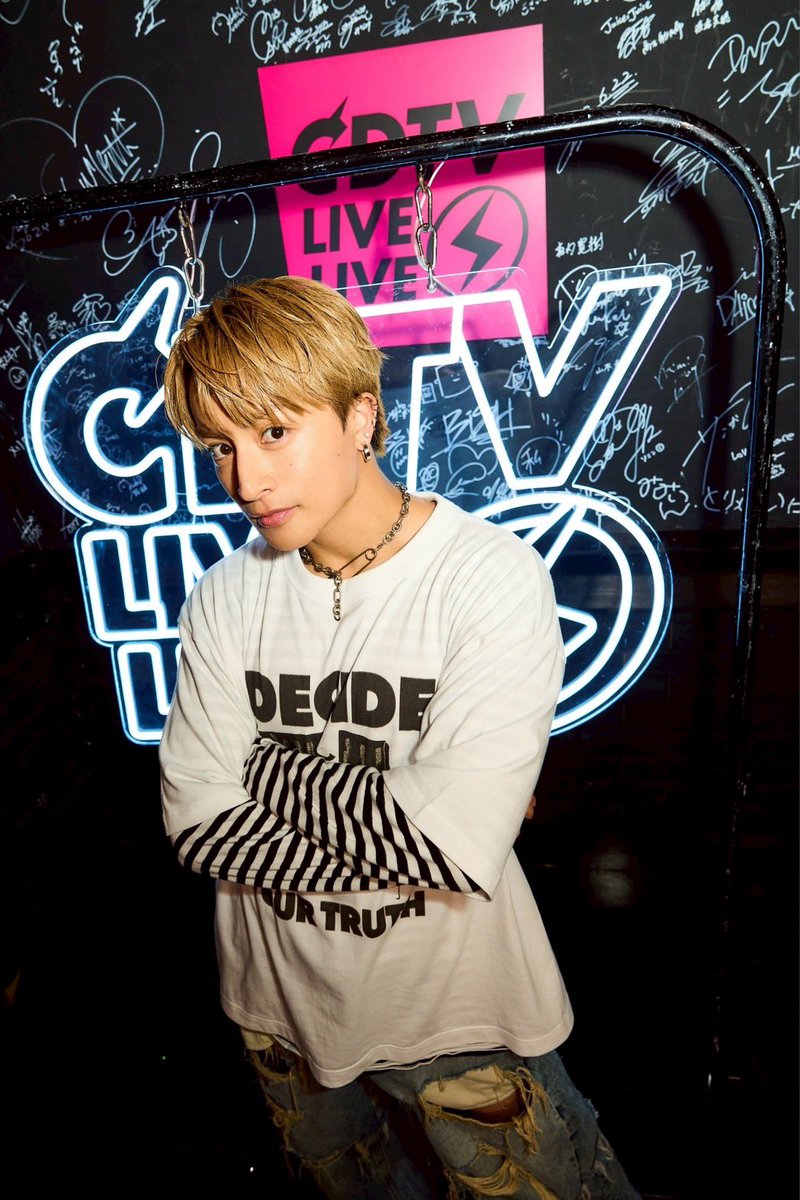generationsfext's tweet photo. 今回CDTVにLDH選抜として
踊らせてもらいました✨
リハーサル含めて仲間の皆んなと踊れてめちゃくちゃ楽しかったです！！
LDH！LDH！！🔥

https://t.co/Y7TTJ91PwE

白濱亜嵐

#GENERATIONS #白濱亜嵐
#LDH選抜 
#CDTVライブライブ
@TBSCDTV 
#ジェネ急上昇中 
#もっと遠くまで届く様に https://t.co/bU0qdnREVT