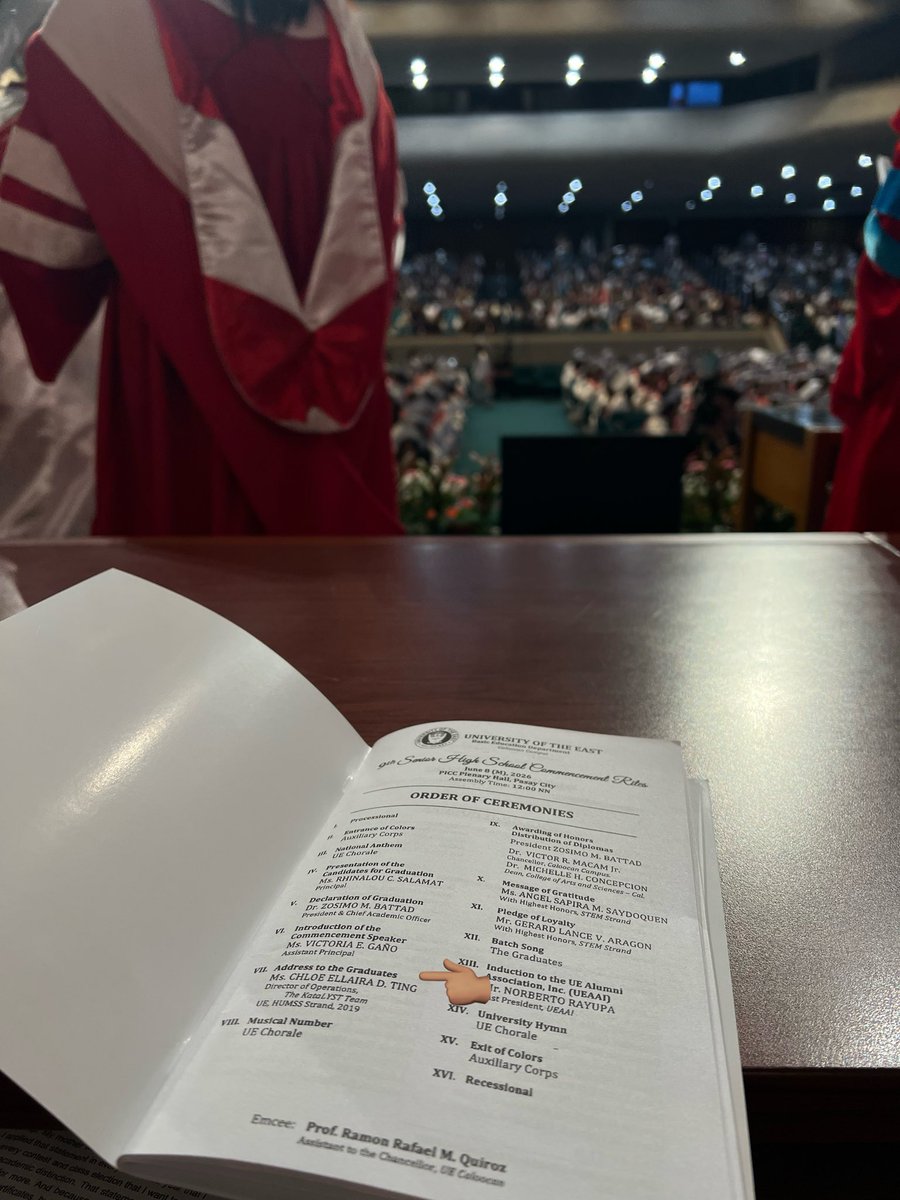 chloetingx's tweet photo. what a full circle moment. hindi pa rin ako makapaniwala. 

maraming salamat, UE! ❤️🤍 https://t.co/XjRi835ID3