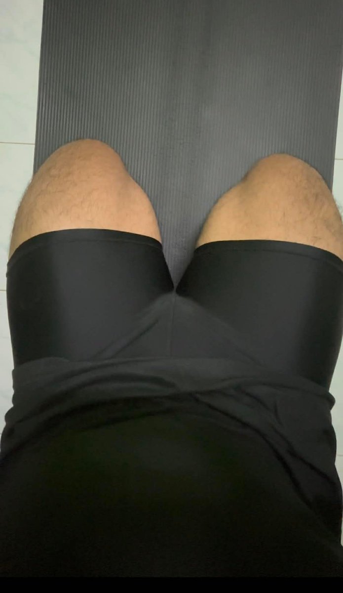 _31272's tweet photo. ฝนตกๆมาออกเหงื่อกันสักหน่อย #ออกกำลังกาย #กางเกงรัดกล้ามเนื้อ #กางเกงสเตย์ https://t.co/Iz1rCaxf84