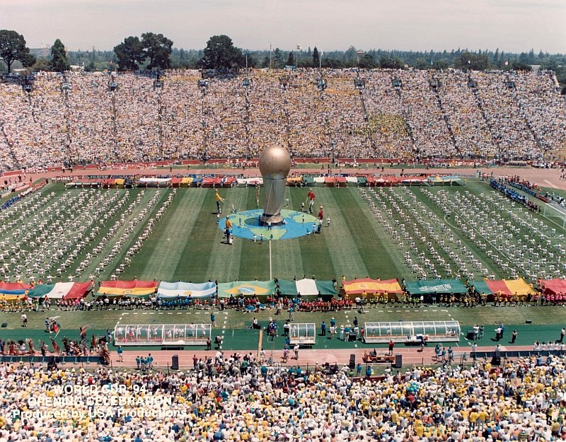 90sfootball's tweet photo. The USA '94 Opening Ceremony. https://t.co/Y2B9O2u9Pm