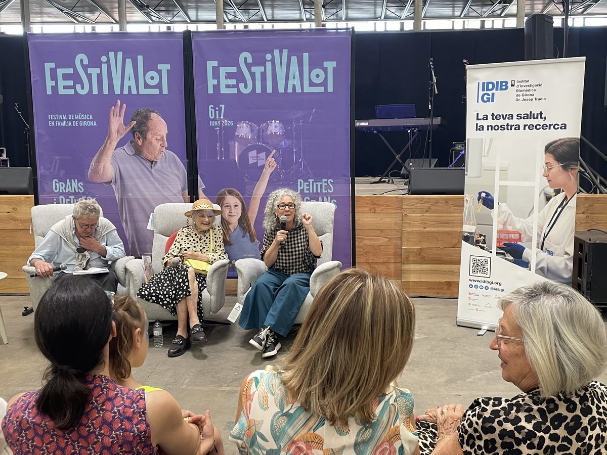 idibgi's tweet photo. 📚🫀 Aquest diumenge vam ser al @festivalot per presentar "tam-tam", el conte de l'IDIBGI sobre el cor, amb la participació de Cristina Masanés i Pilarin Bayés.

Gràcies per acompanyar-nos! 🙌🏻💙

Llegeix-ne més 👉 https://t.co/RnFMOneOYb

#GironaInvestiga #SomCERCA https://t.co/72D9Dndqvp