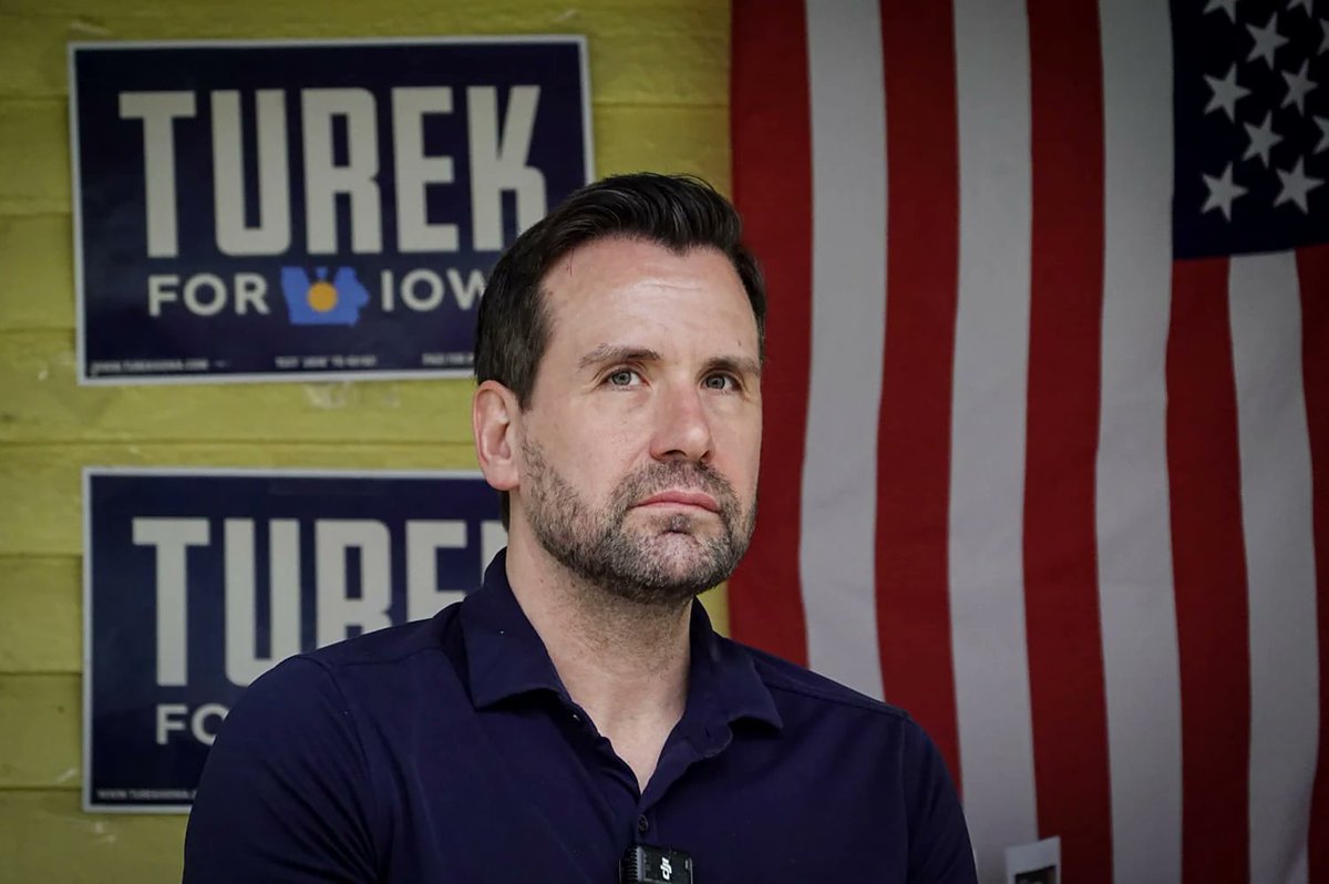 DemocraticWins's tweet photo. BREAKING: Stunning new polling shows Democrat Josh Turek has pulled even with his Republican opponent Ashley Hinson in Iowa. This is huge especially considering Turek's favorability ratings are much higher than Hinson's. https://t.co/jcLwCgLtb3