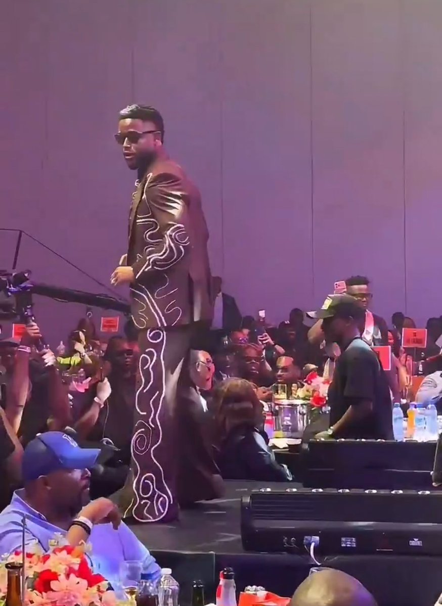 VikyInsights's tweet photo. Chike performed at Funnybone’s event, and the men were not smiling at all 😂

While the women stood up dancing and singing along, the men remained seated, frowning like they were at a burial. 😹 

The way men stood on business with the “Cancel Chike” agenda is actually funny… but also very telling.

He didn’t know what was going on?

But Bro, will soon understand what it means not to sleep with another man’s wife.

Men don’t forget certain things. They may not shout or drag you publicly every day, but the silent treatment and collective side eye? That one na lifetime subscription.

Lesson for the Brothers:
Some sins in this life carry permanent consequences, especially when it involves another man’s wife.

The streets don’t forget. The husbands don’t forget. And the culture definitely doesn’t forget.

Play stupid games… win stupid prizes.

What do you think? 👇