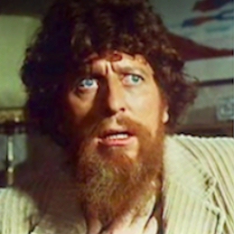 RobotPass's tweet photo. @oxley264 "ARRRR!! You have a woman's bottom, my Lady!" https://t.co/bKDaqMZAtr