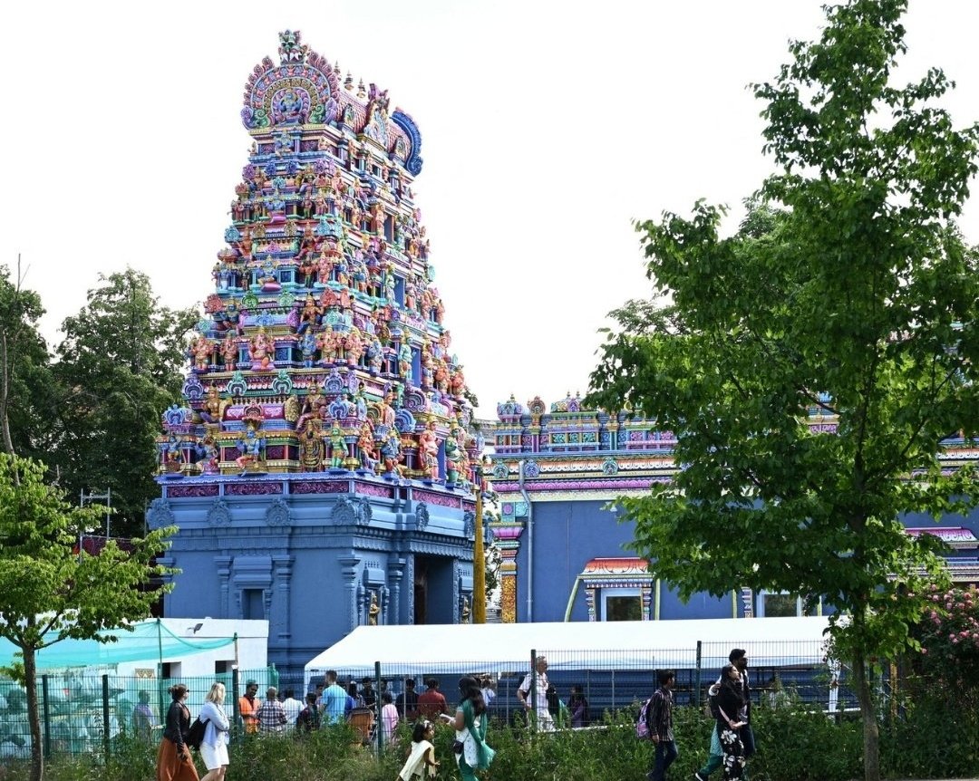beatsinbrief's tweet photo. 📍 Germany inaugurates a 17-metre-tall Hindu temple in Berlin, now the country's largest Hindu temple. https://t.co/tARpgfX7UH