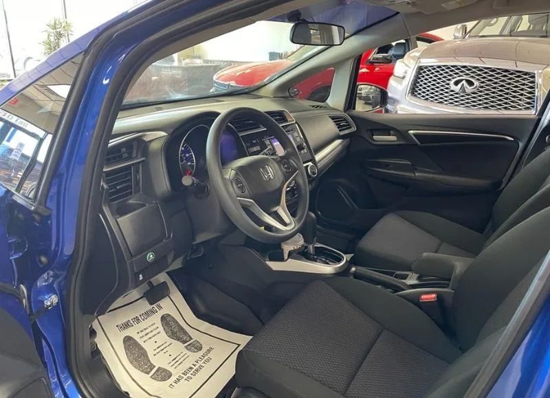 southernImport's tweet photo. 🚨 LOW MILEAGE IN JACKSON, MS! 🚨
2020 Honda Fit LX

✨ ONLY 5,278 Miles!
✨ Touchscreen &amp; Backup Camera
✨ Magic Seat Cargo System

Get approved today with our easy In-House Financing! 👇
https://t.co/UE5b9LM2Td
#JacksonMS #UsedCars https://t.co/0eOdwP0DrH