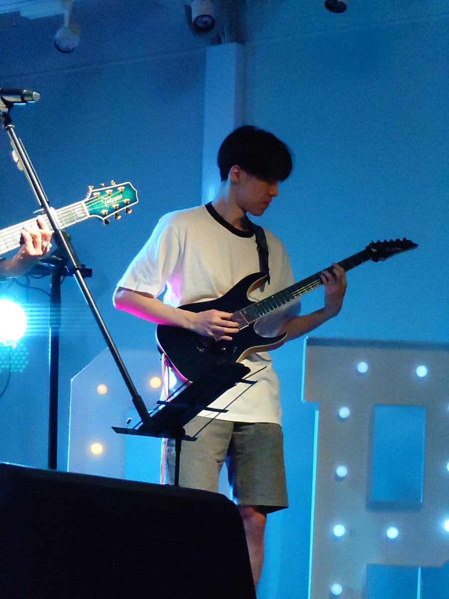 Known_z100's tweet photo. 2026・6月7日㈰
水戸OPA
せいかフェス✨
福島清香BANDステージ🎸②
#水戸OPA
#せいかフェス
#福島清香 https://t.co/dEC68zW5O4