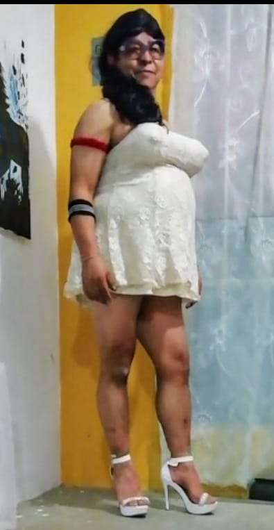 Devorahslut's tweet photo. Hola buenos días 
Que sea una semana productiva.
Que tal me veo con este vestido?☺️😊🤭🔥🔥🔥🔥 https://t.co/25ngpjUYzf