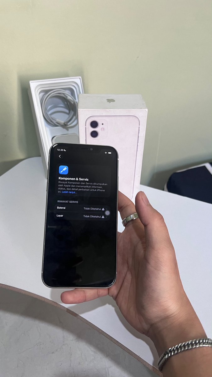 nu8ella's tweet photo. IPHONE 11/128 EX INTER ALL OPERATOR
BH 100
FACE ID ON
TRUETONE ON
MINUS TERTERA DI FOTO https://t.co/6rObYqplGF