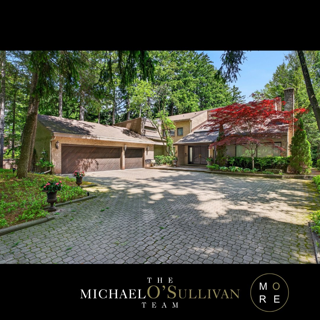 michaeloremax's tweet photo. For Sale: 277 Shoreacres Road - Burlington, ON

$4,895,000

https://t.co/BAOAAZashW

Email: michael@michaelosullivan.ca 
Phone: (905) 631-8118 https://t.co/nRpGul6pEx