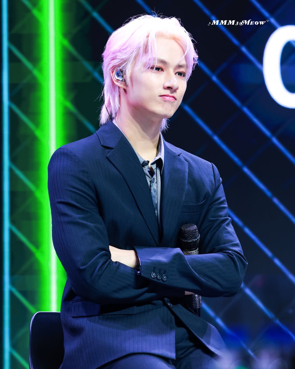 MMM3Meow's tweet photo. 😗😗

20250608

#JUN #준 #ジュン
#문준휘 #文俊辉  #ムンジュンフィ 
#SEVENTEEN https://t.co/WHHMNSVyDo