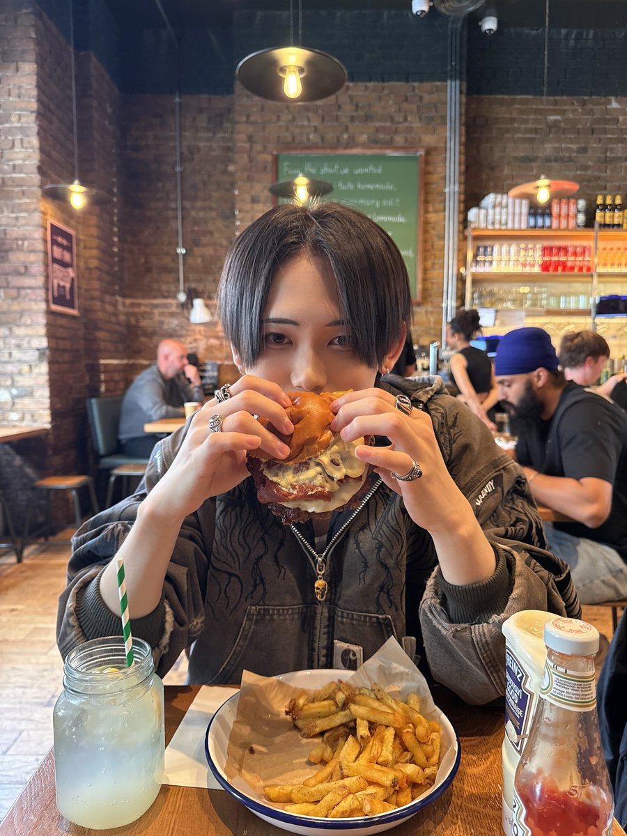 shiobanaSub's tweet photo. 供養 https://t.co/a5voOe22QT