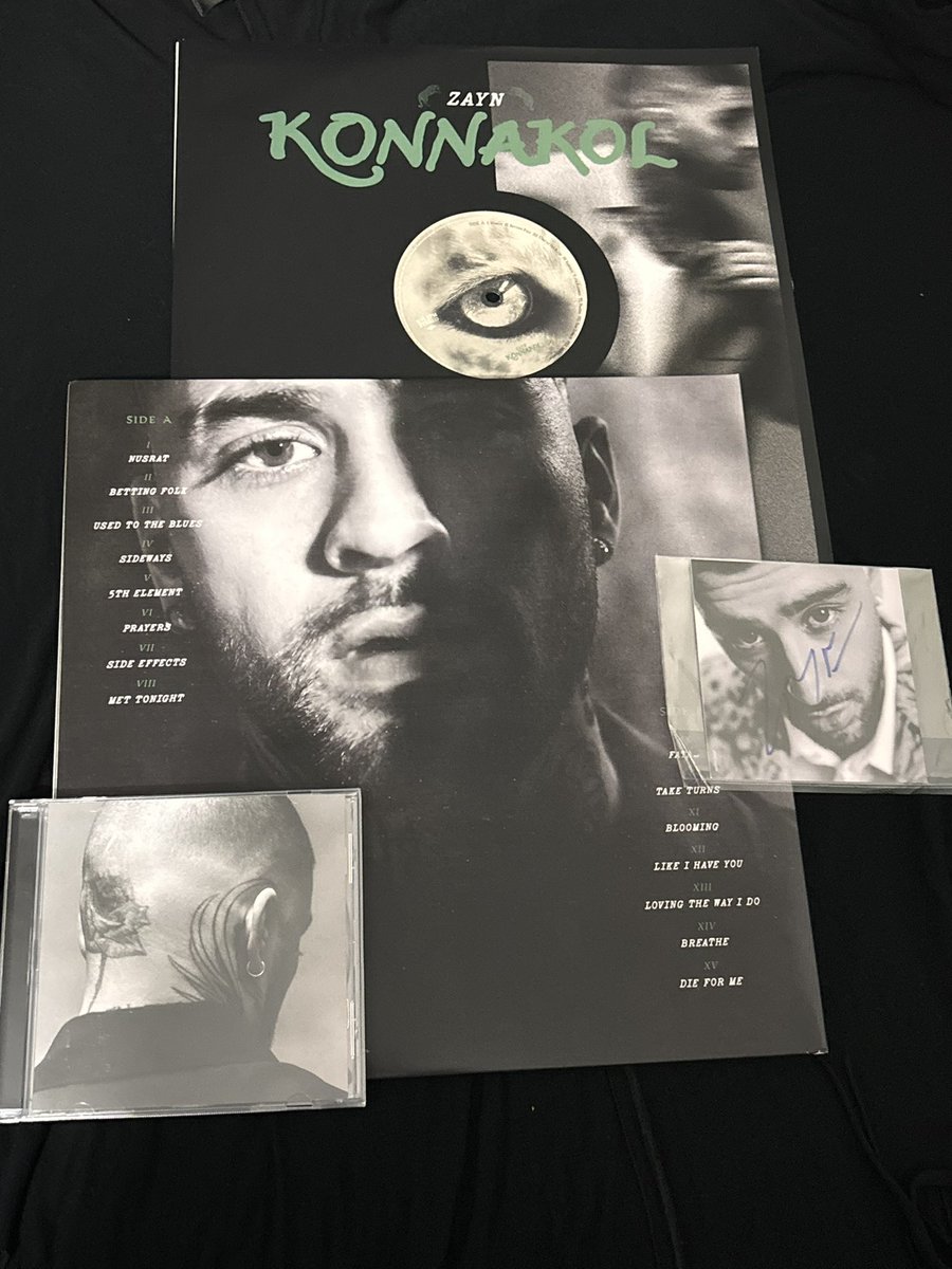 Zeesmagic's tweet photo. I finally got my Konnakol vinyl &amp; CD and I’m actually obsessed it’s so pretty 😭🤍 https://t.co/L1GpKt0UcE