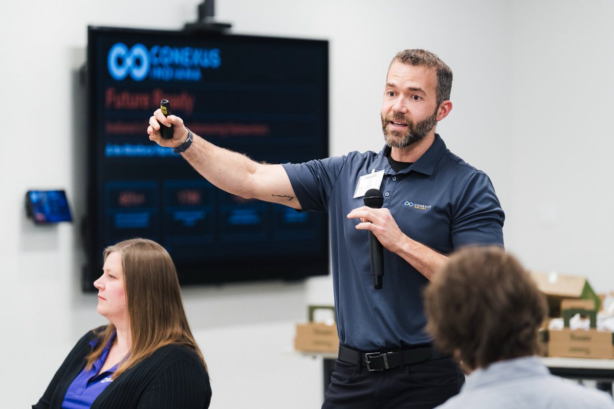 Conexus_IN's tweet photo. ICYMI: We recently partnered with @IvyTechCC and the Center for Regional Economic Competitiveness to convene Indianapolis-area manufacturers for feedback to help shape Ivy Tech's new Manufacturing Principles course series.

Learn more: https://t.co/JLHvtdF9Ow https://t.co/7YPB2jhe7h