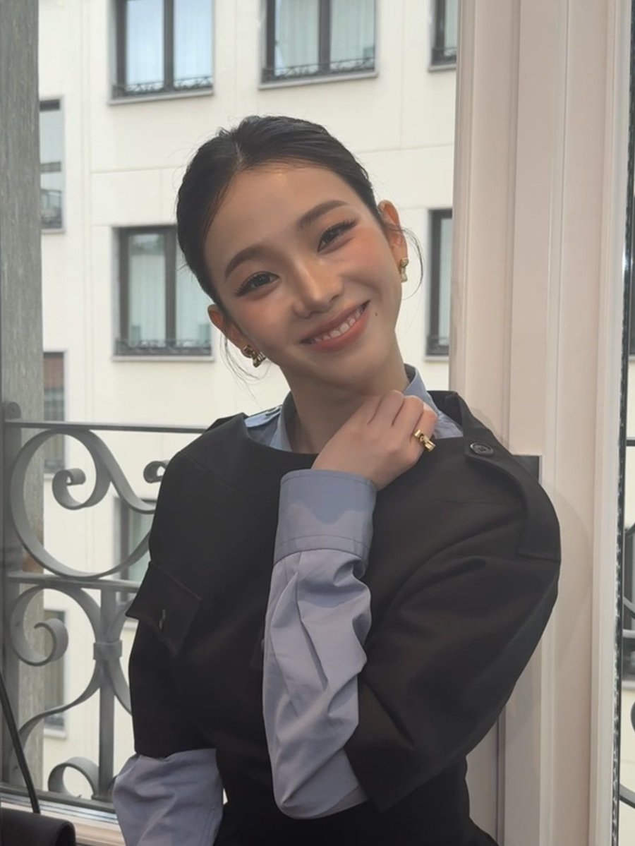 thinkbluuu's tweet photo. #KARINA #카리나 #カリナ #aespa https://t.co/Y6jR9oiH92