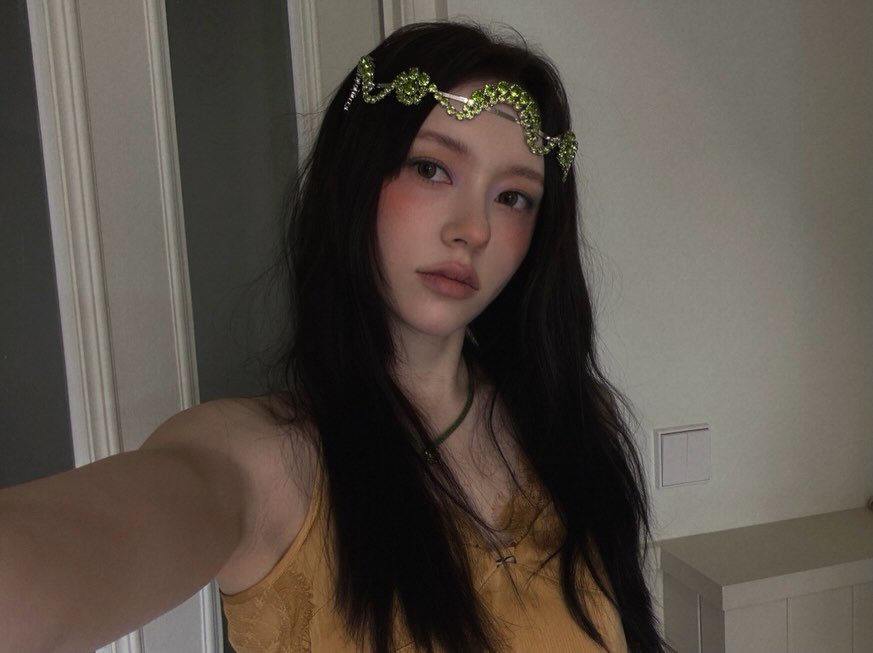 CHANELLEGLOBAL's tweet photo. [📸] 260608 #CHANELLE INSTAGRAM UPDATE

🍃💚🍃

#문샤넬 #CHANELLEMOON
#피프티피프티 #FIFTYFIFTY https://t.co/KjwED5fWh0