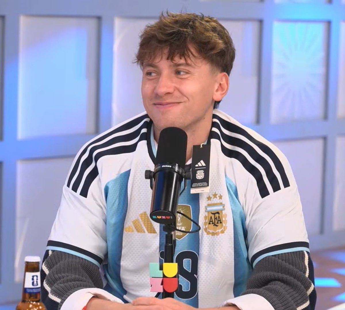 patishade's tweet photo. Cuando sabes que vas a vivir el mundial con el amor de tu vida https://t.co/x7lgwNdSum