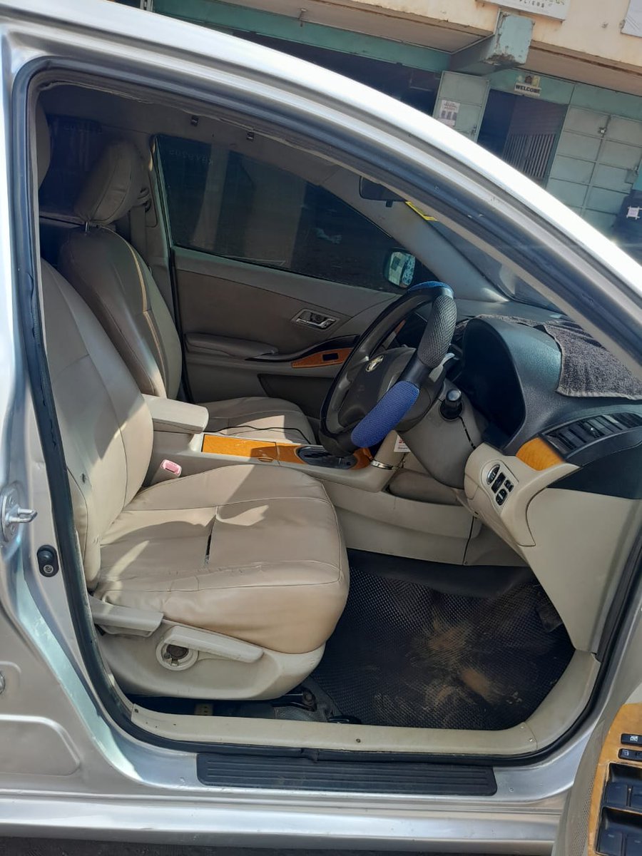 Talism_an's tweet photo. TOYOTA PREMIO 260
1500CC 
2WD 
AUTOMATIC 
ACCIDENT FREE 
SUPER CLEAN 
Asking 700,000
 0723515478 https://t.co/oSmXAUGMwu