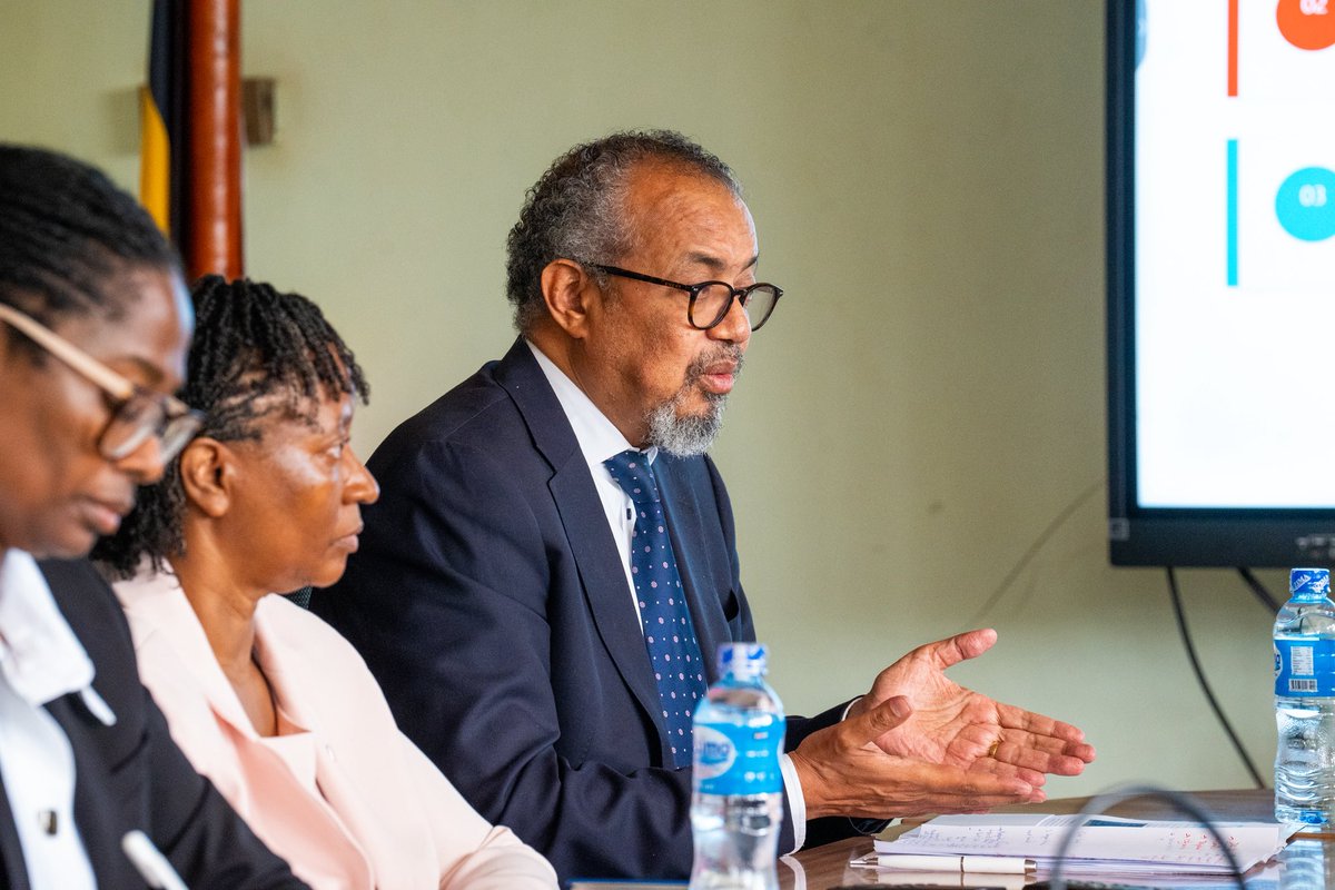 DianaAtwine's tweet photo. This morning, we hosted the @WHO Director-General @DrTedros at the @MinofHealthUG. He is in the country to assess Uganda’s readiness to respond to the ongoing Ebola outbreak and to support efforts aimed at strengthening cross-border coordination to prevent further exportation of Ebola cases from Congo and to bring the outbreak to an end. We thank him and the WHO for their continued support and commitment to strengthening our preparedness and response efforts.