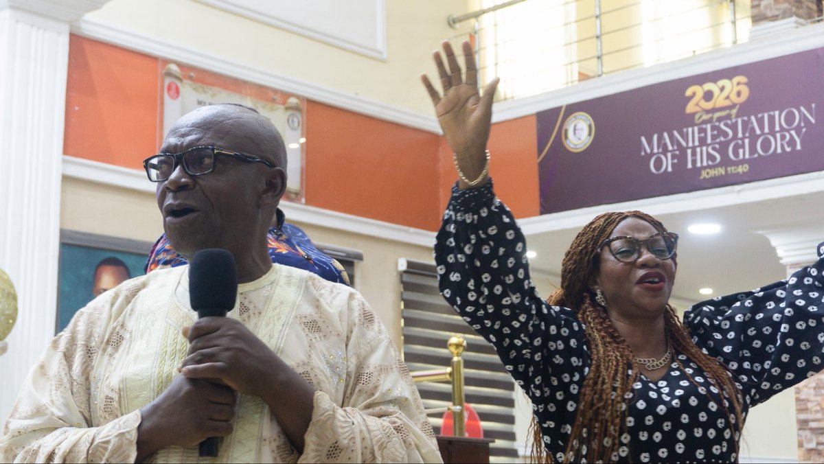 CityOfLifeCh's tweet photo. What a powerful start to our 8 Sundays of Encounter as Apostle Ngozi John Okwok ministered on the mystery and power of the Holy Communion.

The Communion is the cup of Christ where we encounter His blood, His life, and His finished work. https://t.co/Ogx8SK3hiD