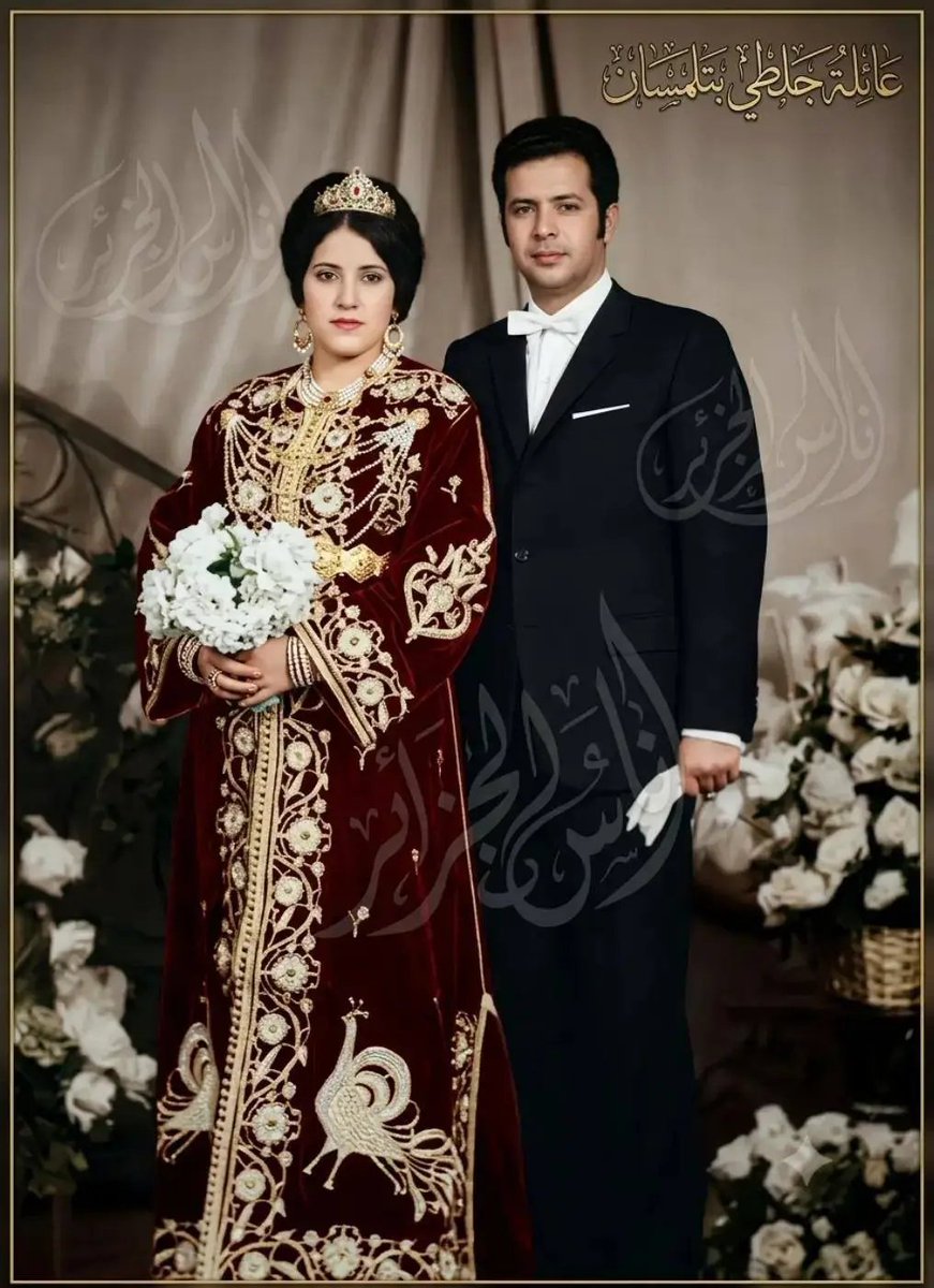 DzLegacy_DZ's tweet photo. يُعَدُّ القُفْطَانُ الجَزَائِرِيُّ إِرْثًا حَضَارِيًّا، وَوَثِيقَةً تَارِيخِيَّةً اجْتِمَاعِيَّةً وَاقْتِصَادِيَّةً، وَحَتَّى سِيَاسِيَّةً، نَقْرَأُ مِنْ خِلَالِهِ تَارِيخَ الحَضَارَاتِ بِصِفَةٍ عَامَّةٍ، وَتَارِيخَ الجَزَائِرِ بِصِفَةٍ خَاصَّةٍ... وَهُوَ رَمْزٌ لِهُوِيَّتِنَا وَدَلِيلٌ عَلَى انْتِمَائِنَا.
— د. نَصِيرَةُ قَشْيُوش
مِنْ كِتَابِ «القُفْطَانُ الجَزَائِرِيُّ عَبْرَ العُصُورِ وَالحَضَارَاتِ»
#التُّرَاثُ_الجَزَائِرِي 🇩🇿
#القُفْطَانُ_الجَزَائِرِي 🇩🇿
#تِلِمْسَان 🇩🇿
#قُسَنْطِينَة 🇩🇿
#الجَزَائِر 🇩🇿
🇩🇿 Algerian Caftan is a cultural heritage and a historical, social, economic, and even political document through which we read the history of civilizations in general, and the history of Algeria in particular. It is a symbol of our identity and evidence of our belonging.
— Dr. Nassira Kechiouss
From the book "The Algerian Caftan Through Ages and Civilizations"
#Algerian_Heritage 🇩🇿
#Algerian_Caftan 🇩🇿
#Tlemcen 🇩🇿
#Constantine 🇩🇿
#Algeria 🇩🇿