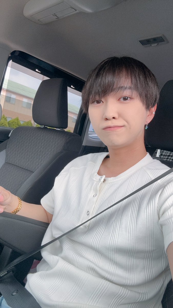 ott_jptwt's tweet photo. ストレートにして結構経つけど見慣れてきたかな https://t.co/Mn7cL0C7js