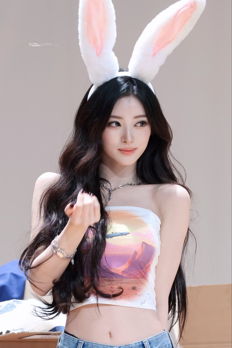 Secretx7zn's tweet photo. 안나. 여자의 악마 후보1
#ANNA #MEOVV #미야오 #안나 https://t.co/lzXuTxMwA2