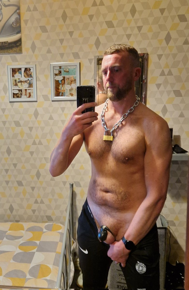ad_sub_82's tweet photo. Looks like a mans bulge, but it's just a fags nub. https://t.co/YA95mV1G3r